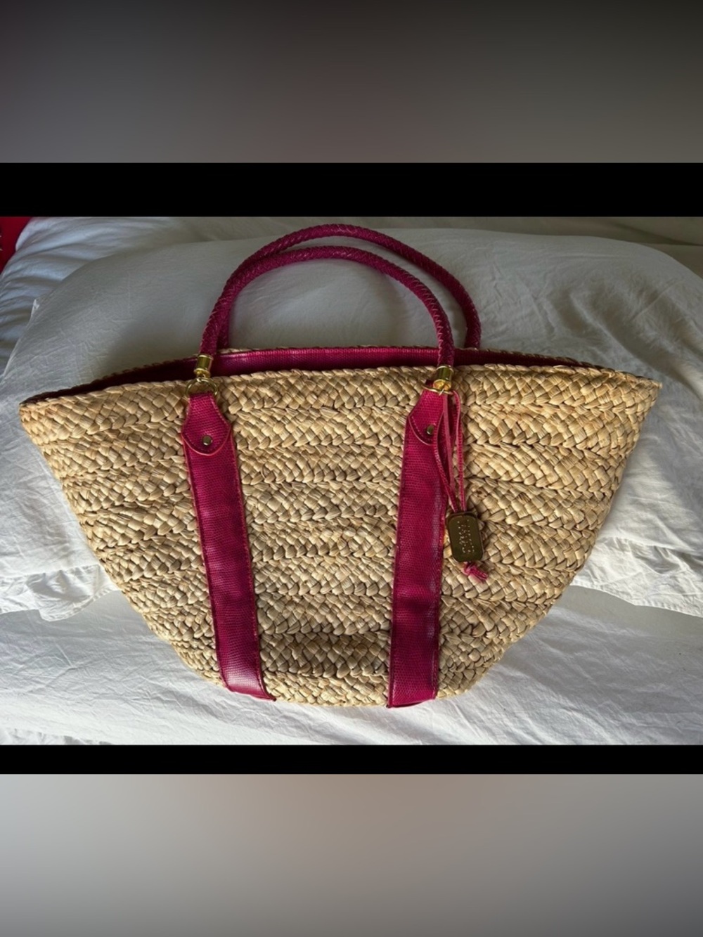 Maggi B Summer Straw Bag with Pink Details and adorable patterned lining.